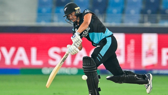 New Zealand's Suzie Bates plays a shot during the ICC Women's T20 World Cup cricket final match between South Africa and New Zealand at the Dubai International Cricket Stadium in Dubai on October 20, 2024. (Photo by Giuseppe CACACE / AFP)(AFP) New Zealand's Suzie Bates plays a shot during the ICC Women's T20 World Cup cricket final match between South Africa and New Zealand at the Dubai International Cricket Stadium in Dubai on October 20, 2024. (Photo by Giuseppe CACACE / AFP)(AFP)