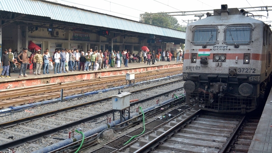 Eastern Railway announced that it is operating 50 special trains. (Gupreet Singh/Hindustan Times) Eastern Railway announced that it is operating 50 special trains. (Gupreet Singh/Hindustan Times)