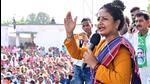 Jharkhand Mukti Morcha MLA Kalpana Soren addresses a rally in Saraikela. (ANI Photo) Jharkhand Mukti Morcha MLA Kalpana Soren addresses a rally in Saraikela. (ANI Photo)