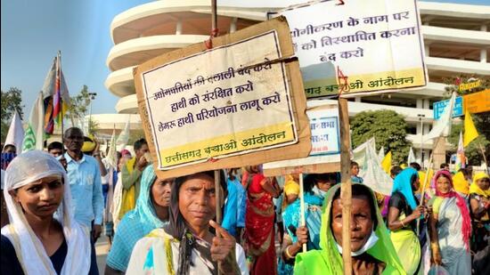 Forty-one residents of three villages – Salhi, Hariharpur, and Fatehpur – that fall under the Parsa coal block filed a complaint with the ST commission on August 8, 2021, alleging their consent for mining was fabricated. (HT Photo) Forty-one residents of three villages – Salhi, Hariharpur, and Fatehpur – that fall under the Parsa coal block filed a complaint with the ST commission on August 8, 2021, alleging their consent for mining was fabricated. (HT Photo)