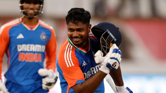 Sanju Samson's century, followed by some clinical bowling led by spinners Varun Chakravarthy and Ravi Bishnoi, helped India beat South Africa by 61 runs in the first T20I in Durban. Samson's 107 off 50 balls helped India to a score of 202/8 batting first. Chakravarthy and Bishnoi then stifled the South African middle order and they were eventually all out for just 141 runs in 17.5 overs.(AFP)