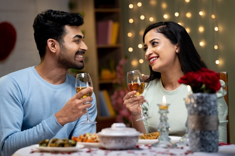As relationship expert Siddharrth S Kumaar explains, "Throning is dating someone who, via association, enhances your reputation and ego." As relationship expert Siddharrth S Kumaar explains, "Throning is dating someone who, via association, enhances your reputation and ego."