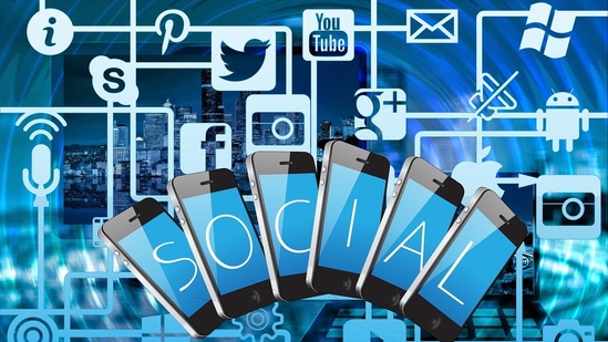 A research by the Harvard T.H. Chan School of Public Health found X, Facebook, Instagram, TikTok, YouTube and Snapchat made $11 billion in advertising from US users under 18 in 2022(Representational Image/Pixabay) A research by the Harvard T.H. Chan School of Public Health found X, Facebook, Instagram, TikTok, YouTube and Snapchat made $11 billion in advertising from US users under 18 in 2022(Representational Image/Pixabay)