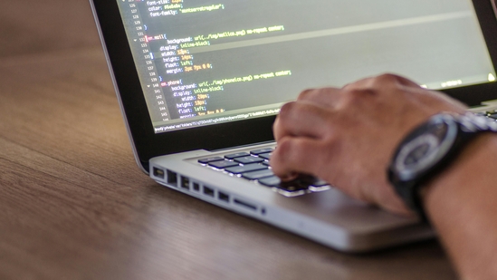 A Reddit post on employee monitoring software has raised concerns about AI(Representational image) A Reddit post on employee monitoring software has raised concerns about AI(Representational image)