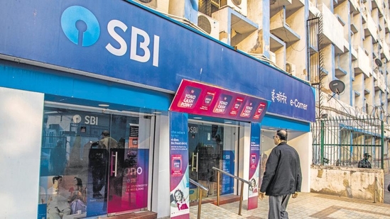 Several key rules changes are set to be implemented in the last month of 2024, including upgrades for SBI credit card users(Pradeep Gaur/Mint. Image for representational purpose) Several key rules changes are set to be implemented in the last month of 2024, including upgrades for SBI credit card users(Pradeep Gaur/Mint. Image for representational purpose)