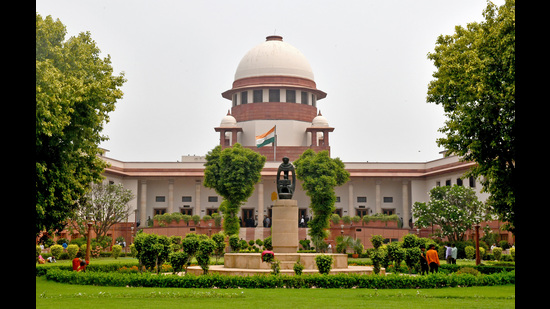 The Centre and the army had filed an appeal against the Armed Forces Tribunal’s decision of 2019 before the Supreme Court. (ANI) The Centre and the army had filed an appeal against the Armed Forces Tribunal’s decision of 2019 before the Supreme Court. (ANI)
