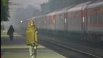 Delhi’s minimum is likely to hover around 7°C over the weekend. (Vipin Kumar/HT Photo) Delhi’s minimum is likely to hover around 7°C over the weekend. (Vipin Kumar/HT Photo)