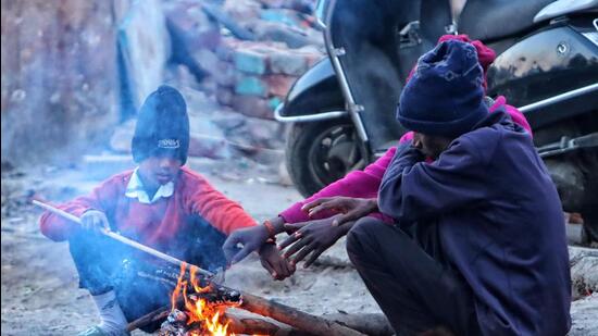 Delhi’s minimum temperature is likely to hover around 5°C until Tuesday (PTI) Delhi’s minimum temperature is likely to hover around 5°C until Tuesday (PTI)