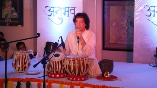 Ustad Zakir Hussain performing at Pandit Hariprasad Chaurasia's Vrindavan Ashram in Mumbai on Jaunary 10, 2024. Ustad Zakir Hussain performing at Pandit Hariprasad Chaurasia's Vrindavan Ashram in Mumbai on Jaunary 10, 2024.