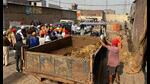 The cleaning drive underway at Tajpur Road in Ludhiana. (HT Photo) The cleaning drive underway at Tajpur Road in Ludhiana. (HT Photo)