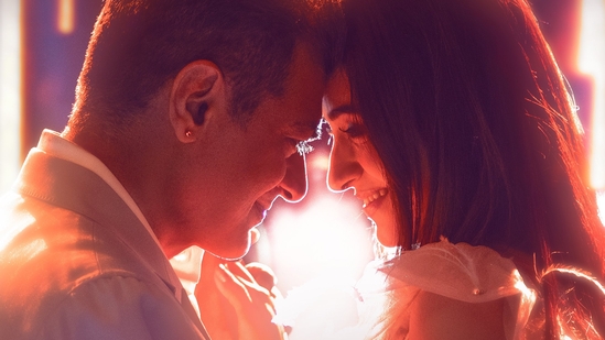 Sawadeeka song from Vidaamuyarchi: Ajith Kumar and Trisha Krishnan play the lead pair in the film. Sawadeeka song from Vidaamuyarchi: Ajith Kumar and Trisha Krishnan play the lead pair in the film.
