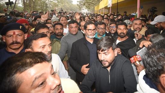 Jan Suraaj party Chief Prashant Kishor meets BPSC aspirants who are protesting for the cancellation of the BPSC 70th Integrated Combined Competitive Examination (CCE) exam over the alleged paper leak, at Gardanibagh in Patna(Santosh Kumar)
