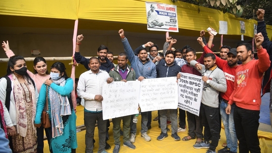 The protesters have been staging a dharna at Gardani Bagh for several days.(Santosh Kumar) The protesters have been staging a dharna at Gardani Bagh for several days.(Santosh Kumar)