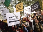 BPSC aspirants demonstrating during a protest at Gandhi Maidan in Patna over the alleged leak of a question paper of the combined preliminary exam(Santosh Kumar) BPSC aspirants demonstrating during a protest at Gandhi Maidan in Patna over the alleged leak of a question paper of the combined preliminary exam(Santosh Kumar)