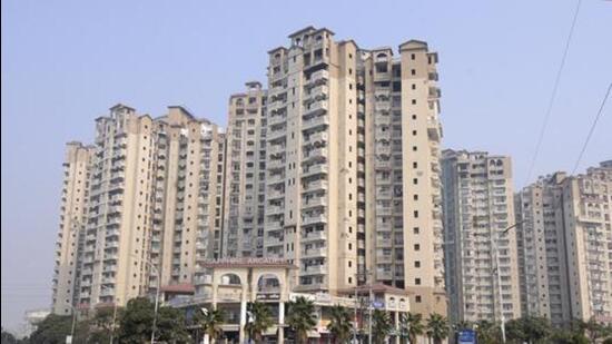 To end confusion over different orders pertaining to a particular work the Uttar Pradesh government had in August, 2018 directed the Noida authority to formulate rules and regulations. But the Noida authority’s different departments such as group housing, town planning, land and health among others did not prepare a draft of possible rules. (Sunil Ghosh/HT Photo) To end confusion over different orders pertaining to a particular work the Uttar Pradesh government had in August, 2018 directed the Noida authority to formulate rules and regulations. But the Noida authority’s different departments such as group housing, town planning, land and health among others did not prepare a draft of possible rules. (Sunil Ghosh/HT Photo)