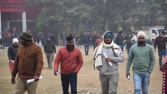  Applicants coming out after appeared in the Bihar Public Service Commission (BPSC) 70th Prelims Exam, at Mahanth hanuman sharn high School, in patna