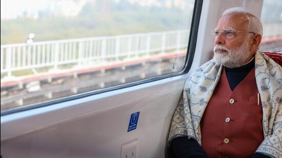 PM Narendra Modi inaugurated a slew of infrastructure projects in Delhi. He takes a ride on the Delhi-Meerut RRTS train. (HT Photo) PM Narendra Modi inaugurated a slew of infrastructure projects in Delhi. He takes a ride on the Delhi-Meerut RRTS train. (HT Photo)