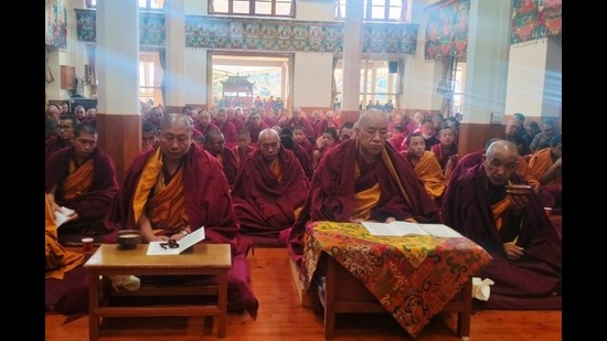On Wednesday, the Tibetan residents and sympathisers in Dharamshala gathered at the Tsuglakhang temple to observe a prayer service to express their support and solidarity for the tragic loss of over a hundred lives and the many others who were injured in Tibet due to the earthquake on Tuesday. (HT Photo)