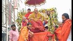 The procession of Shankaracharya Swami Avimukteshwaranand Saraswati moving towards Mahakumbh mela area. (HT photo) The procession of Shankaracharya Swami Avimukteshwaranand Saraswati moving towards Mahakumbh mela area. (HT photo)