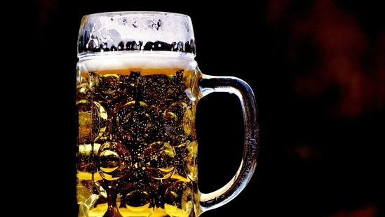 Drinking a lot is indisputably bad for you(Pixabay) Drinking a lot is indisputably bad for you(Pixabay)