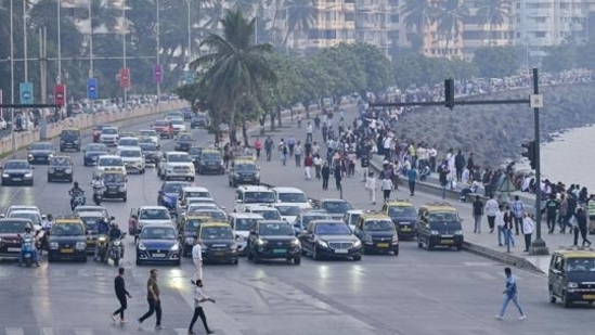 Marine Drive, synonymous with Mumbai, was renamed “Netaji Subhash Chandra Bose Marg”. (Anshuman Poyrekar/HT) Marine Drive, synonymous with Mumbai, was renamed “Netaji Subhash Chandra Bose Marg”. (Anshuman Poyrekar/HT)