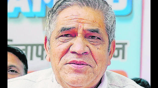 Karawal Nagar MLA Bisht threatened to contest as an Independent after he was not re-nominated from the seat. (PTI) Karawal Nagar MLA Bisht threatened to contest as an Independent after he was not re-nominated from the seat. (PTI)