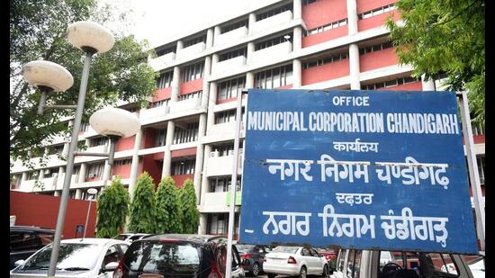 For months, MC has been seeking additional grant of <span class='webrupee'>₹</span>200 crore from the Chandigarh administration, but UT administrator Gulab Chand Kataria has not announced any grant. (HT Photo) For months, MC has been seeking additional grant of <span class='webrupee'>₹</span>200 crore from the Chandigarh administration, but UT administrator Gulab Chand Kataria has not announced any grant. (HT Photo)