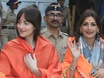 Dakota Johnson came to India with her boyfriend Chris Martin recently. Dakota Johnson came to India with her boyfriend Chris Martin recently.