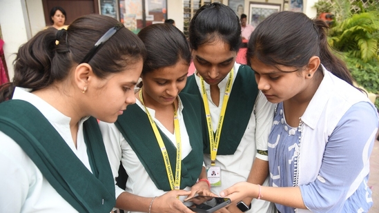 Haryana Board Exams 2025: Practical examinations for Classes 10 and 12 will begin from February 3, 2025. (Representative image/Santosh Kumar) Haryana Board Exams 2025: Practical examinations for Classes 10 and 12 will begin from February 3, 2025. (Representative image/Santosh Kumar)