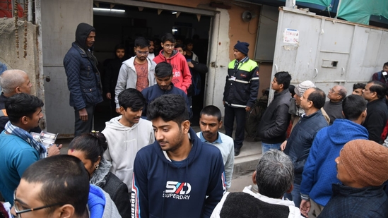 Students leave exam centers after completing JEE Mains exam shift 1 at an examination centre in Patna.(Santosh Kumar)