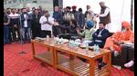 Local Bodies minister Ravjot Singh and Rajya Sabha MP Balbir Singh Seechewal interacting with dairy owners in Ludhiana on Monday. (HT Photo) Local Bodies minister Ravjot Singh and Rajya Sabha MP Balbir Singh Seechewal interacting with dairy owners in Ludhiana on Monday. (HT Photo)