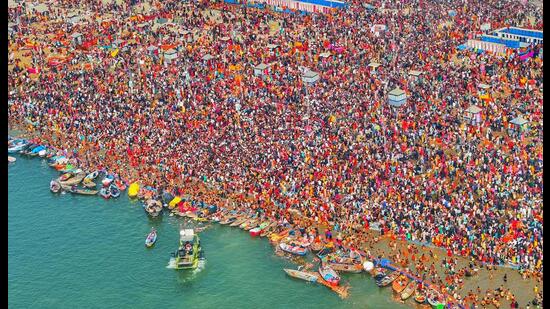 Sea of humanity at Mahakumbh ahead of the second Amrit Snan of Mauni Amavasya in Prayagraj on Tuesday. (Photo: UP Information Dept) Sea of humanity at Mahakumbh ahead of the second Amrit Snan of Mauni Amavasya in Prayagraj on Tuesday. (Photo: UP Information Dept)