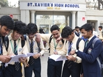 Students coming out after appearing in the Indian Certificate of Secondary Education (ICSE) Class 10th examination at St. Xavier's high school in Patna.(Santosh Kumar) Students coming out after appearing in the Indian Certificate of Secondary Education (ICSE) Class 10th examination at St. Xavier's high school in Patna.(Santosh Kumar)