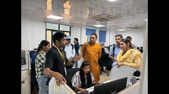 Members of Nashik team at Mahakumbh-2025 in Prayagraj on Tuesday (HT Photo) Members of Nashik team at Mahakumbh-2025 in Prayagraj on Tuesday (HT Photo)