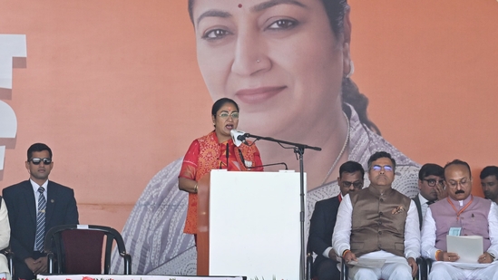 Rekha Gupta, a first-time MLA from Shalimar Bagh, taking oath as Delhi CM, while Parvesh Verma, Kapil Mishra, and four other BJP MLAs were sworn in as cabinet ministers.(HT photo)
