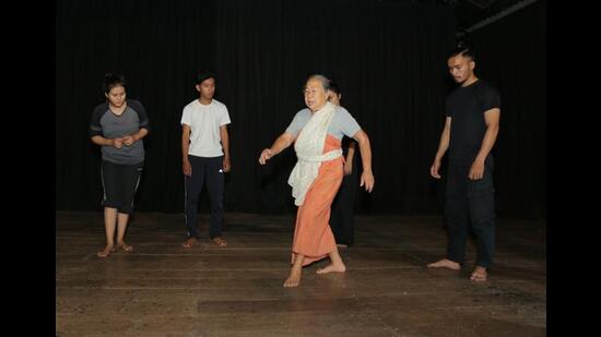 A scene from ‘Relief Camp’ by Kalakshetra Manipur (Serendipity Arts Festival) A scene from ‘Relief Camp’ by Kalakshetra Manipur (Serendipity Arts Festival)