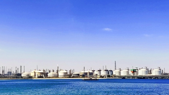 Exploration, production, refining and distribution functions are also increasingly using GenAI to streamline operations, enhance safety, and reduce costs.(Representational Image/Pixabay) Exploration, production, refining and distribution functions are also increasingly using GenAI to streamline operations, enhance safety, and reduce costs.(Representational Image/Pixabay)