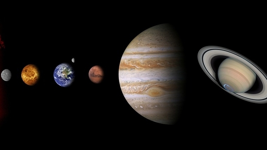 This spectacular planetary parade offers a chance to see multiple planets together; ideal viewing conditions are recommended for the best experience.(Representational Image- Pixabay) This spectacular planetary parade offers a chance to see multiple planets together; ideal viewing conditions are recommended for the best experience.(Representational Image- Pixabay)
