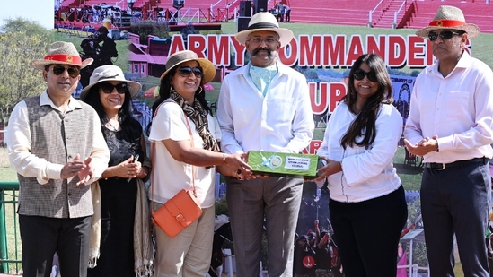 Maj Gen Salil Seth, Shikha Seth, Made For Each Other Young Couple Col H Gopala Krishnan and Maj Shalni Bhaduri , Ruchira Sengupta and Lt Gen Anindya Sengupta(Photos: Mustaq Khan/HT) Maj Gen Salil Seth, Shikha Seth, Made For Each Other Young Couple Col H Gopala Krishnan and Maj Shalni Bhaduri , Ruchira Sengupta and Lt Gen Anindya Sengupta(Photos: Mustaq Khan/HT)