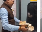 Railway Seva stated that the man in question has been dismissed from his duties.(Instagram/@thehighclassin) Railway Seva stated that the man in question has been dismissed from his duties.(Instagram/@thehighclassin)