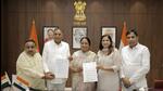 Delhi CM Rekha Gupta with the MPs during the meeting. (X/@DelhiGovDigital) Delhi CM Rekha Gupta with the MPs during the meeting. (X/@DelhiGovDigital)