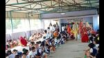 Students of Bhogpur Maktab Primary School at Kolaghat in East Midnapore district sit for their midday meal. (Photo by Ananda Handa) Students of Bhogpur Maktab Primary School at Kolaghat in East Midnapore district sit for their midday meal. (Photo by Ananda Handa)