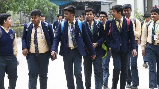 ICSE physics 2025 paper analysis: Check what students said about the Physics - Science Paper 1 examination conducted on March 17, 2025. (HT file image/Santosh Kumar) ICSE physics 2025 paper analysis: Check what students said about the Physics - Science Paper 1 examination conducted on March 17, 2025. (HT file image/Santosh Kumar)