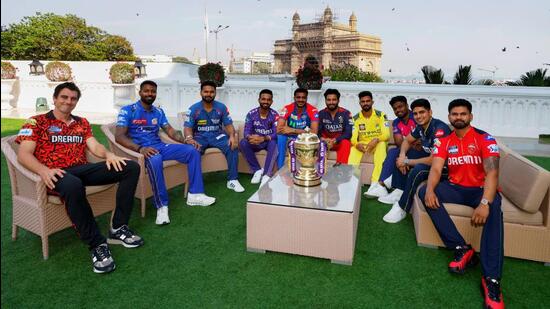 Teams of all IPL teams pose for a photograph with trophy ahead of the 2025 edition in Mumbai. (IPL) Teams of all IPL teams pose for a photograph with trophy ahead of the 2025 edition in Mumbai. (IPL)