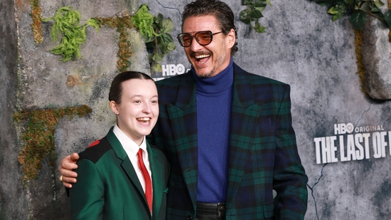 HOLLYWOOD, CALIFORNIA - MARCH 24: (L-R) Bella Ramsey and Pedro Pascal attend the Los Angeles premiere of the HBO original series "The Last of Us" Season 2 at TCL Chinese Theater on March 24, 2025 in Hollywood, California. Matt Winkelmeyer/Getty Images/AFP (Photo by Matt Winkelmeyer / GETTY IMAGES NORTH AMERICA / Getty Images via AFP)(Getty Images via AFP)