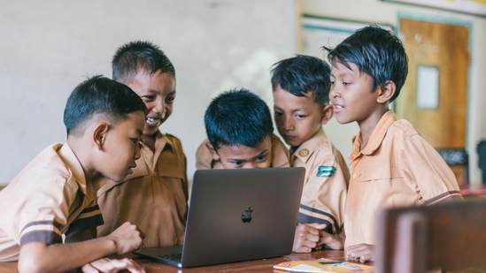 Around 25 students of classes 5 to 7 from a primary school in Gujarat allegedly inflicted self-injuries using the blade of a pencil sharpener(Representative image/Pexel) Around 25 students of classes 5 to 7 from a primary school in Gujarat allegedly inflicted self-injuries using the blade of a pencil sharpener(Representative image/Pexel)