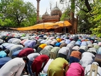 Muslims all over India come together to offer the last Friday Namaz of the holy month of Ramadan. The last Friday is called as Jamat ul-Vida, which translates to 'Friday of farewell'. It is a holy Friday prayer as it is right before Eid, and bid farewell to the month of Ramadan.(HT Photo/Vipin Kumar) Muslims all over India come together to offer the last Friday Namaz of the holy month of Ramadan. The last Friday is called as Jamat ul-Vida, which translates to 'Friday of farewell'. It is a holy Friday prayer as it is right before Eid, and bid farewell to the month of Ramadan.(HT Photo/Vipin Kumar)