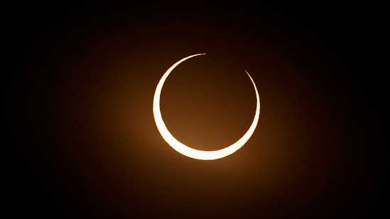 The moon passes the sun on the day of an annular solar eclipse, in Las Horquetas, Santa Cruz, Argentina, October 2, 2024. REUTERS/Agustin Marcarian(REUTERS)