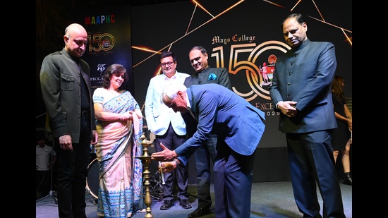 Mayo College principal Saurav Sinha (third from left) and others lighting the lamp to inaugurate the celebrations on Sunday. (Keshav Singh/HT) Mayo College principal Saurav Sinha (third from left) and others lighting the lamp to inaugurate the celebrations on Sunday. (Keshav Singh/HT)