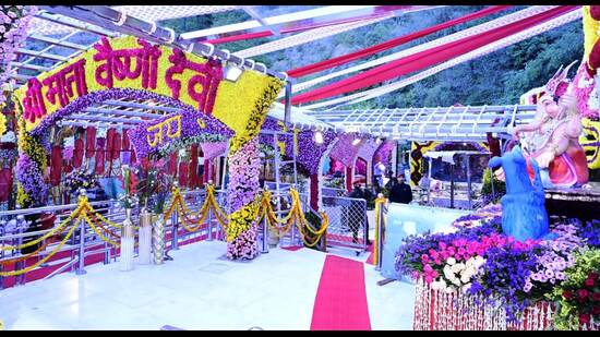 The Vaishno Devi Shrine in Katra has been decorated for the nine-day festivities. (HT Photo)
